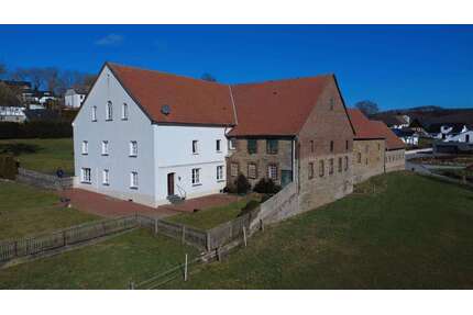 Haus zum Kaufen in Balve 290.000,00 € 175 m²