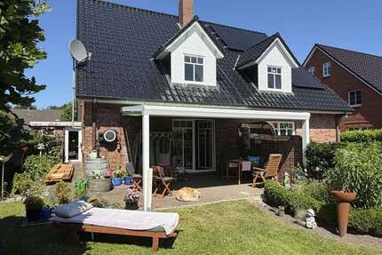 Haus zum Kaufen in Niebüll 350.000,00 € 143.31 m²