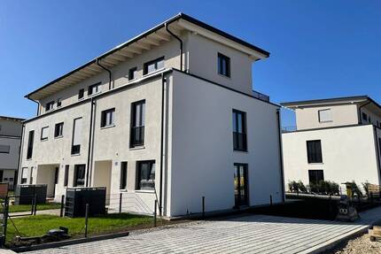 Reihenhaus in Poing (Lerchenwinkel) | Erstbezug | aus Bauträgerhand | provisionsfrei