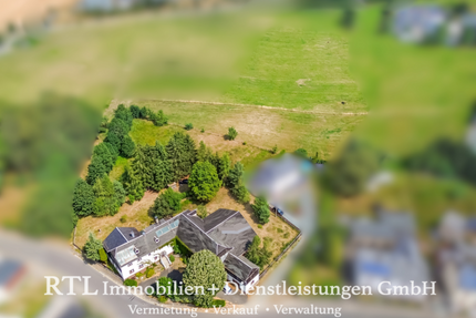 Haus zum Kaufen in Gefell 69.900,00 € 271.78 m²