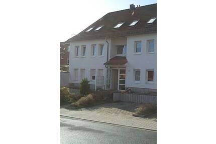 Helle 2- Raum Dachgeschosswohnung mit Balkon in ruhiger Lage! - Radeberg