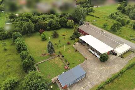 Haus zum Kaufen in Sommersdorf 299.000,00 € 244 m²