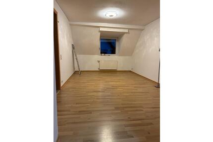 2 Zimmerwohnung zu vermieten - 530,00&nbsp;EUR Kaltmiete, ca.&nbsp; 49,00&nbsp;m&sup2; in Pforzheim (PLZ: 75181) Eutingen