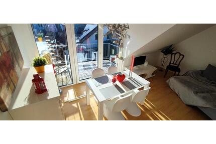 VOLL MÖBLIERTE 3-ZW * EBK * FB-HEIZUNG * 2 GARAGENSTELLPLÄTZE - Mainz Finthen