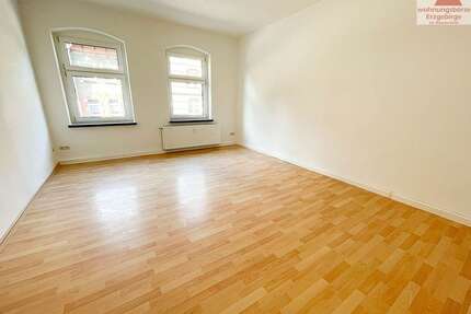 Wohnung zum Mieten in Aue 393,40 € 81.5 m²
