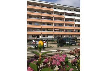 Treppensteigen - Geld sparen! - 340,00&nbsp;EUR Kaltmiete, ca.&nbsp; 68,60&nbsp;m&sup2;&nbsp;Wohnfl&auml;che in Dessau-Roßlau (PLZ: 06847) Zoberberg