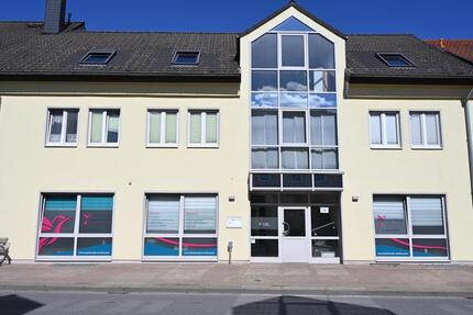 2. OG (DG), Wohnung mit 3 SZ und Dachterrasse in zentraler Lage v - Strasburg (Uckermark)