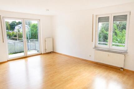 2-Zimmer-Wohnung in Dresden-Großschachwitz mit Balkon und EBK - Freital