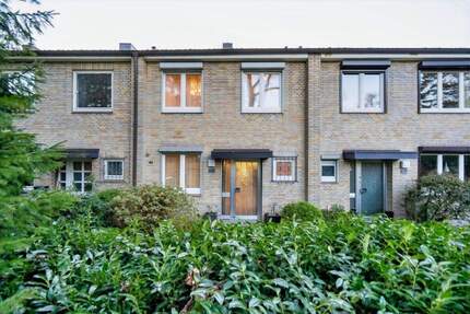 Mittelreihenhaus mit Charakter und Potenzial in Hamburg-Volksdorf