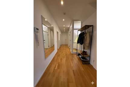 Wohnung zum Mieten in Stuttgart 3.350,00 € 180 m²