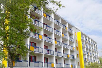 seniorengerechte 1 Raum Wohnung mit Balkon und Dusche - Döbeln