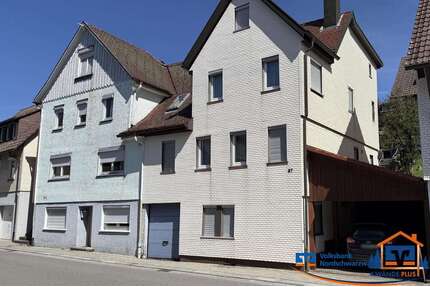 Haus zum Kaufen in Baiersbronn 135.000,00 € 92.55 m²