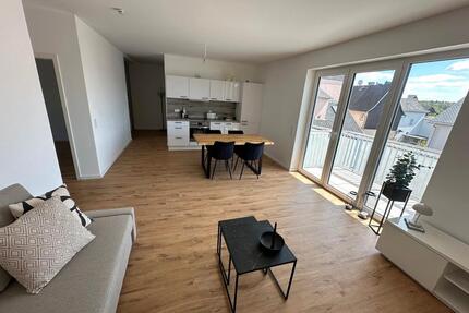 Lebendig wohnen in Limburg-Staffel: 3-Zimmer-Wohnung mit Balkon u - Limburg an der Lahn