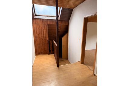 Wohnung in Leun zu vermieten - 650,00&nbsp;EUR Kaltmiete, ca.&nbsp; 60,00&nbsp;m&sup2; in Leun (PLZ: 35638)