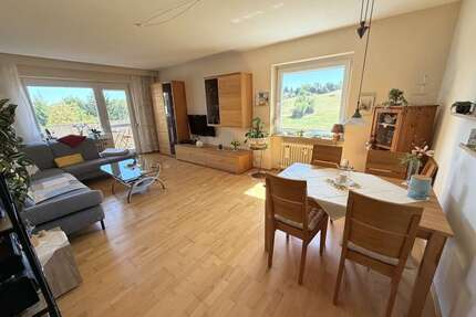 Wohnung zum Kaufen in Dobel 169.000,00 € 93 m²