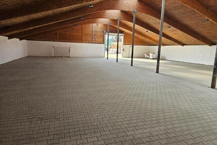 Lagerhalle, Gewerbehalle, Abstellfläche - Höttingen
