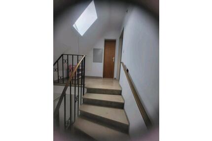 Apartament cu 2 camere - 600,00&nbsp;EUR Kaltmiete, ca.&nbsp; 65,00&nbsp;m&sup2; in Tapfheim (PLZ: 86660)