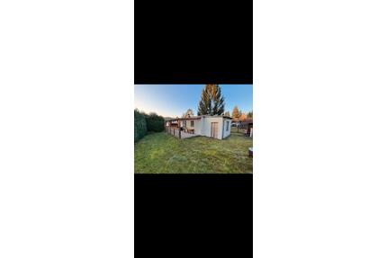 Teilmodernisierter Bungalow in ruhiger Waldrandlage - Blankensee