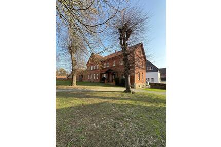 Großes Haus mit Keller, 262 m², Garten & Einliegeroption - Aerzen