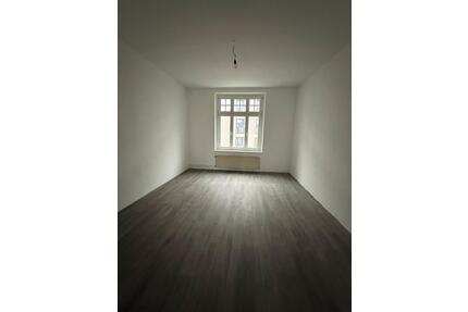 5,5 Zimmer mit Balkon - kein Jobcenter !!! - Wuppertal Gemarkung Langerfeld