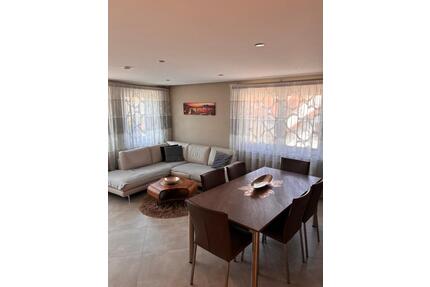 Kernsanierte Wohnung - 1.410,00&nbsp;EUR Kaltmiete, ca.&nbsp; 59,00&nbsp;m&sup2; in Leonberg (PLZ: 71229)