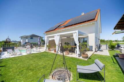 Haus zum Kaufen in Bockhorn 1.359.500,00 € 216 m²
