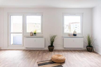 Geräumige 2-Raum-Wohnung mit Eckbadewanne - Chemnitz Helbersdorf