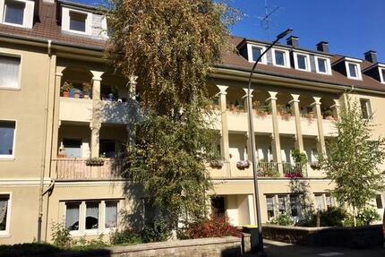 Frisch renovierte 2-Zi.-EG-Whg. mit bodengleicher Dusche - Wuppertal Gemarkung Barmen