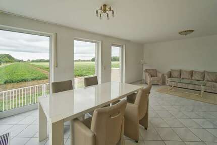 Wohnung zum Kaufen in Krefeld 449.000,00 € 125 m²