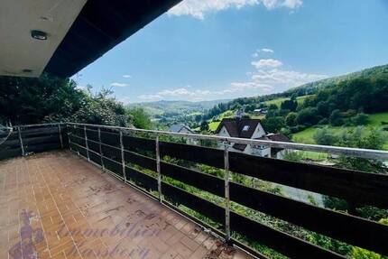 Einfamilienhaus beeindruckt durch seine unverbaubare Lage und dem herrlichen Fernblick. - Detmold / Berlebeck