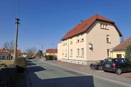 Haus zum Kaufen in Glaubitz 179.000,00 € 230 m²