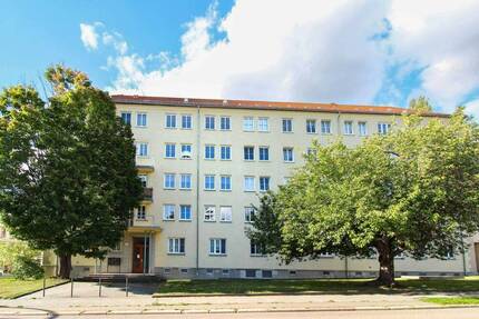 *Investment* 1-Zi.-Apartment mit Balkon, Tageslichtbad in zentrumsnaher Lage - Chemnitz Lutherviertel