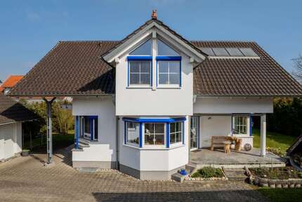 Haus zum Kaufen in Neu- Ulm 975.000,00 € 141 m²