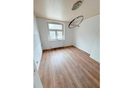NEU: Renovierte 3-Zimmer-Wohnung mit Badewanne in Dortmund-Hörde!