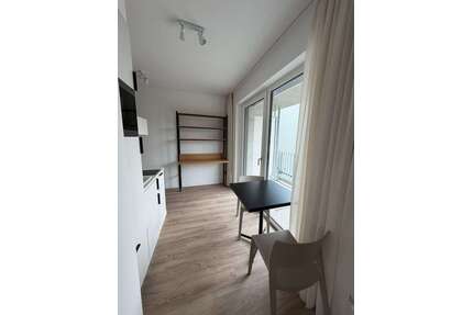Wohnung zum Mieten in Erlangen 805,80 € 40.75 m²