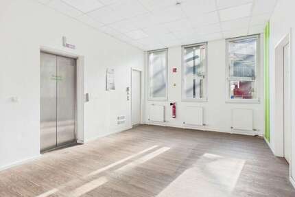 Büro in Berlin 5.100,00 € 405 m²