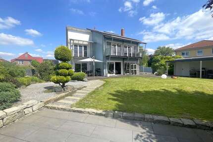 Haus zum Kaufen in Lehrte 825.000,00 € 200 m²