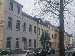 1 Zimmer Wohnung gut geschnitten nach Renovierung - CITY LAGE Erd - Mönchengladbach Süd