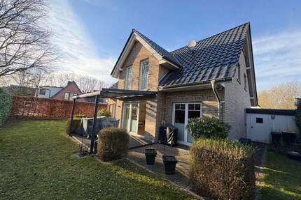 RESERVIERT - AHRENSBURG - Sehr gepflegtes Einfamilienhaus in ruhiger Wohnlage