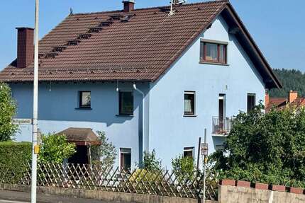 Haus zum Kaufen in Wächtersbach 449.000,00 € 242.51 m²