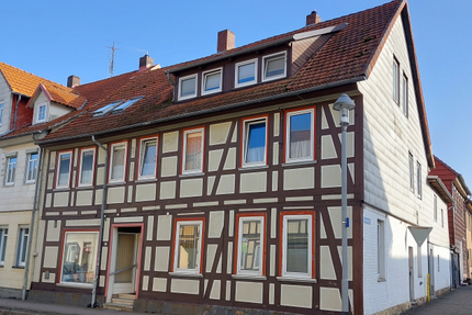 Haus zum Kaufen in Dransfeld 419.000,00 € 325 m²