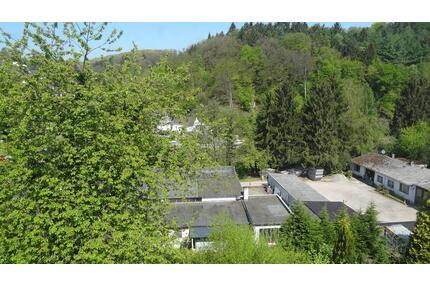 1 Zimmer, Küche, Diele, Bad mit Dusche, Dachgeschoss - Velbert Langenberg