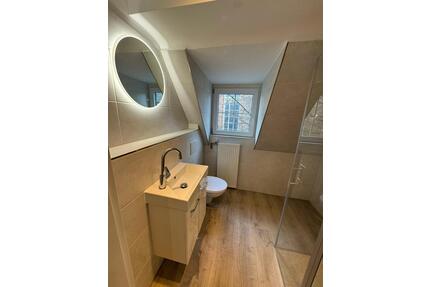 Modernisierte DG-Wohnung im Herzen von 47546 Kalkar zu vermieten