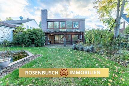 Großes Einfamilienhaus mit Traumgarten. - Provisionsfrei - Bremen / Oberneuland