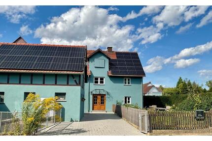 Kernsaniertes Einfamilienhaus in Dorfrandlage - Trendelburg