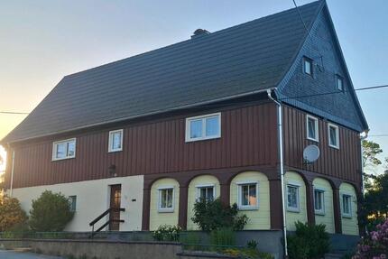 Großzügiges Einfamilienhaus - 159.000,00&nbsp;EUR Kaufpreis, ca.&nbsp; 240,00&nbsp;m&sup2; in Leutersdorf (PLZ: 02794)
