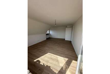 Wohnung zum Mieten in Ditzingen-Hirschlanden 1.040,00 € 76.5 m²