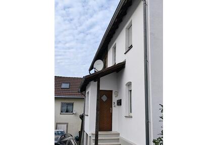 Doppel Haus mit 5 Wohnungen in Felsberg Rhunda zu verkaufen