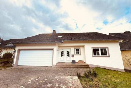 SANIERUNGSFREI ***Traumhaus in RITTERSDORF * BITBURG *** EFH mit Einliegerwohnung * Einfamilienhaus * Zweifamilienhaus * Büro Praxisräume * im Grünen