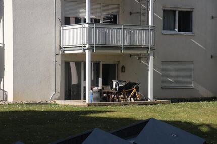 schöne 2,5 Zimmerwohnung mit sonnenverwöhnter Terrasse - Neckartenzlingen